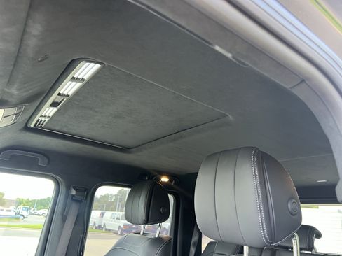 Used 2022 Mercedes-Benz G 550 image 19