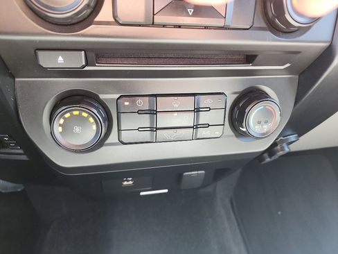 Used 2018 Ford F150 XL w/ Equipment Group 101A Mid AWD/4WD image 28