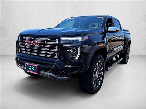 Certified 2023 GMC Canyon Denali AWD/4WD image 3