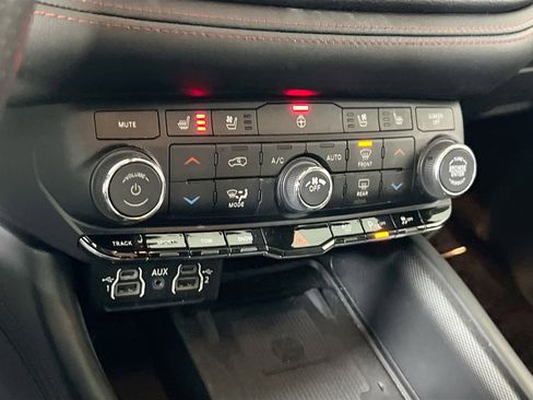 Used 2022 Dodge Durango R/T w/ Tow 'N Go Package image 16