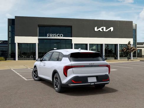 New 2026 Kia K4 EX image 4