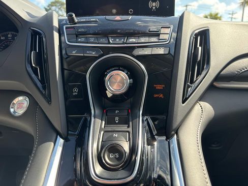 Certified 2023 Acura RDX FWD w/ Technology Package image 21