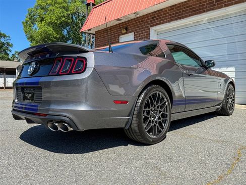 Used 2014 Ford Mustang Shelby GT500 w/ Equipment Group 821A RWD image 35