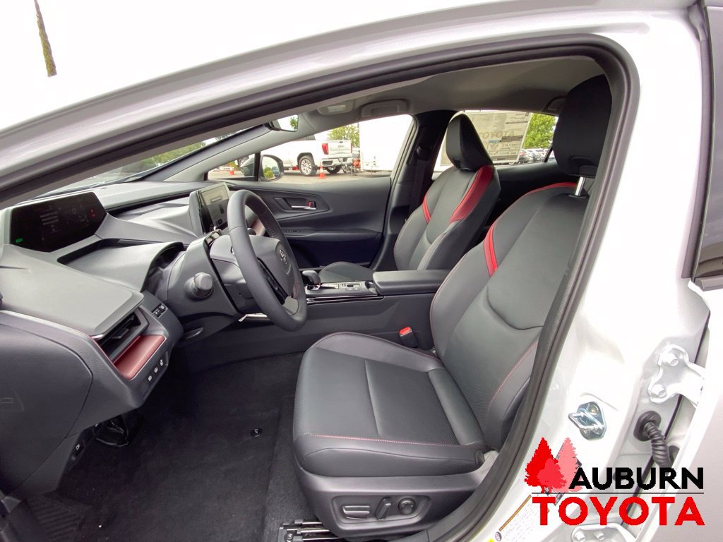 New 2027 Toyota Prius Plug-In Hybrid FWD image 25