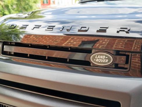 Used 2024 Land Rover Defender 110 X AWD/4WD image 17