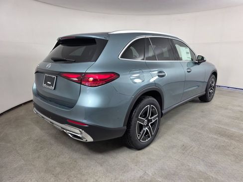 New 2027 Mercedes-Benz GLC 300 image 4