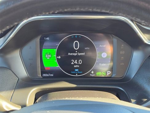 Used 2022 Chevrolet Bolt EUV LT w/ Comfort Package image 20