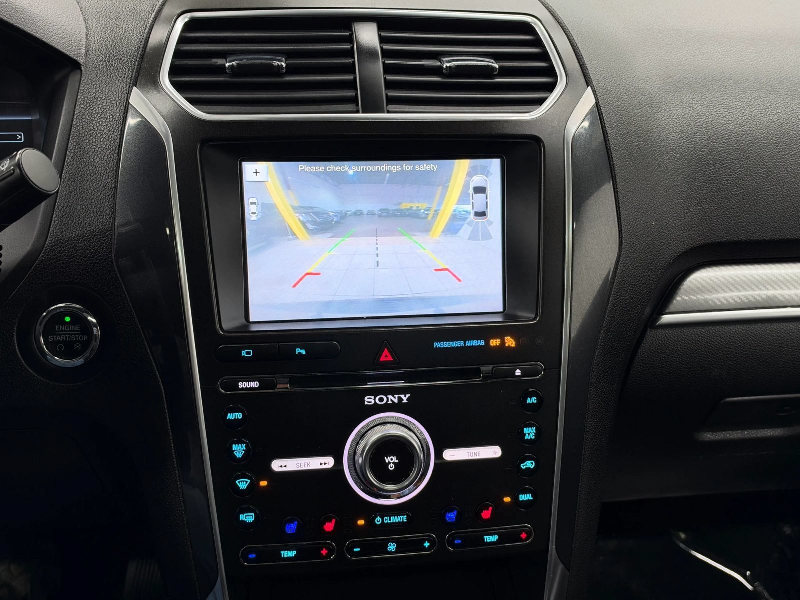 Used 2018 Ford Explorer Sport w/ Equipment Group 401A AWD/4WD image 35
