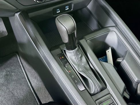 Certified 2025 Honda Accord LX image 22