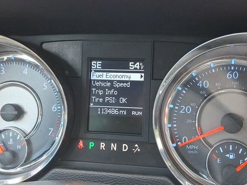 Used 2012 Chrysler Town & Country Touring-L w/ Entertainment Group #2 FWD image 20