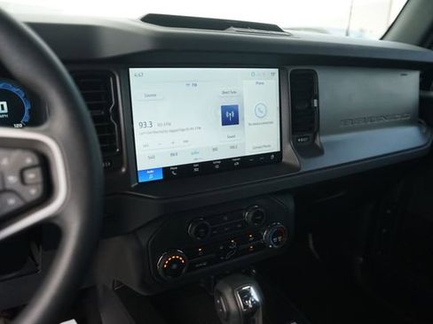 Used 2025 Ford Bronco 4-Door AWD/4WD image 26