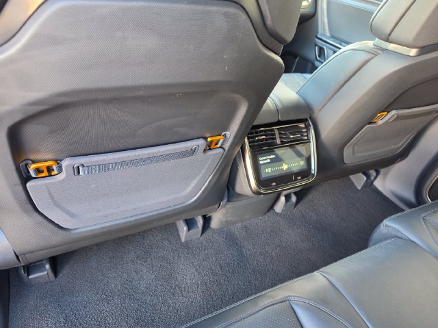 Used 2022 Rivian R1S Launch Edition Quad AWD/4WD image 41