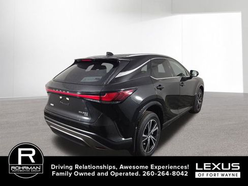 Used 2023 Lexus RX 350 Premium w/ Accessory Package AWD/4WD image 6