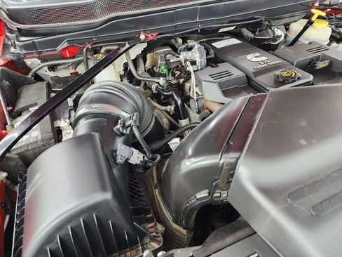 Used 2023 RAM 3500 Laramie image 22