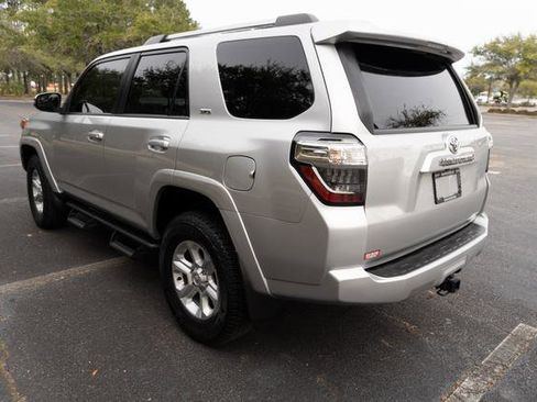 Used 2023 Toyota 4Runner SR5 Premium image 5