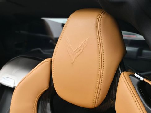 Used 2025 Chevrolet Corvette Z06 image 16