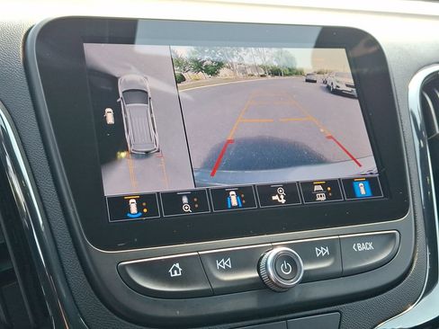 Certified 2023 Chevrolet Equinox RS AWD/4WD image 15