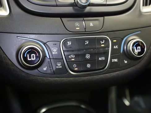 Used 2023 Chevrolet Malibu LT w/ Driver Confidence Package FWD image 23