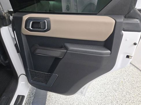 Used 2024 Ford Bronco Wildtrak image 10