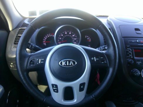 Used 2012 Kia Soul + image 61