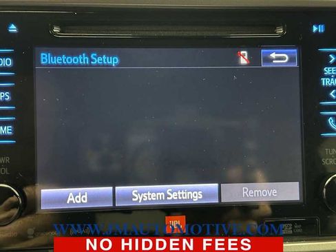 Used 2018 Toyota Tacoma Limited image 25