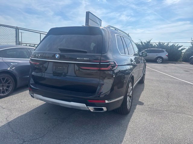 Certified 2026 BMW X7 xDrive40i w/ Premium Package AWD/4WD image 10