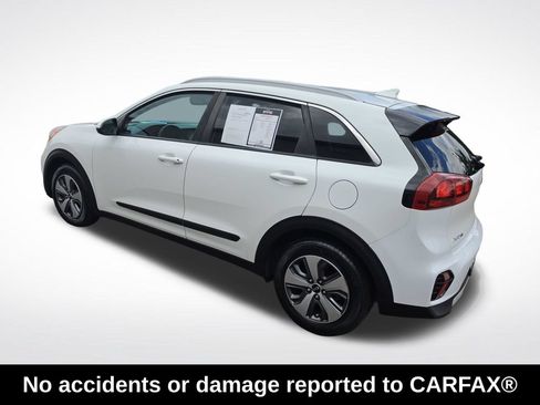 Used 2020 Kia Niro LX FWD image 4
