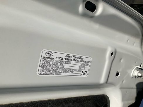 Used 2022 Subaru Forester Limited image 32