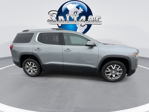 Used 2023 GMC Acadia SLT w/ Preferred Package image 10