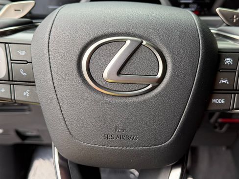 Used 2026 Lexus LX 700h Luxury w/ Appearance Package AWD/4WD image 38