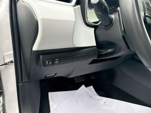 Used 2023 Toyota Corolla SE w/ SE Premium Package image 20