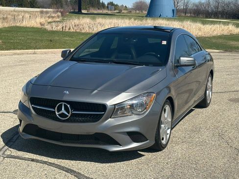 Used 2015 Mercedes-Benz CLA 250 4MATIC image 2