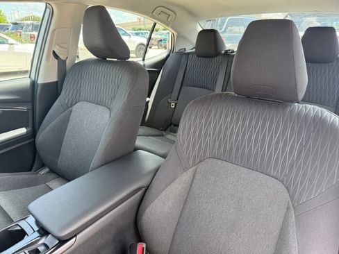 Used 2025 Toyota Camry LE FWD image 10