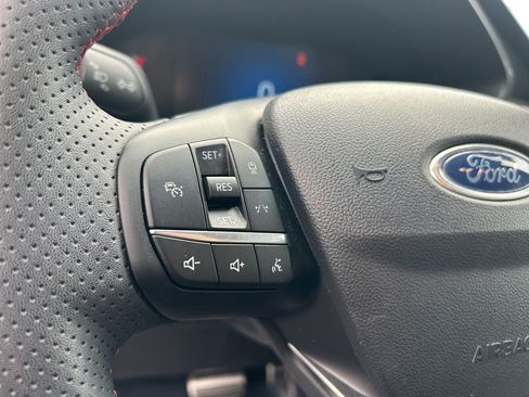 Used 2023 Ford Escape ST-Line w/ Tech Pack #1 AWD/4WD image 17