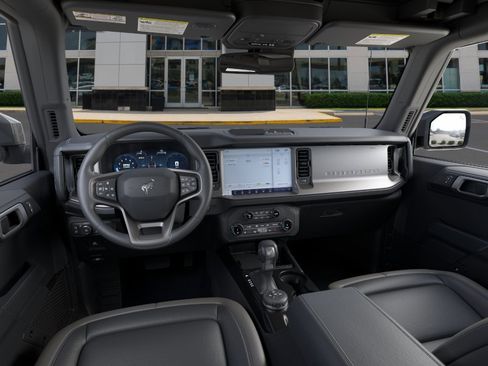 New 2026 Ford Bronco Outer Banks AWD/4WD image 9