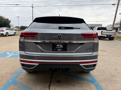Used 2020 Volkswagen Atlas Cross Sport SEL Premium AWD/4WD image 6