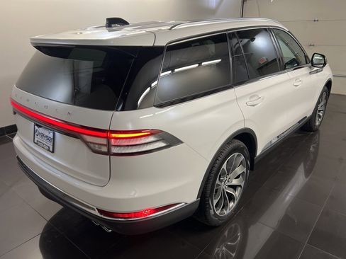 New 2026 Lincoln Aviator Reserve image 6