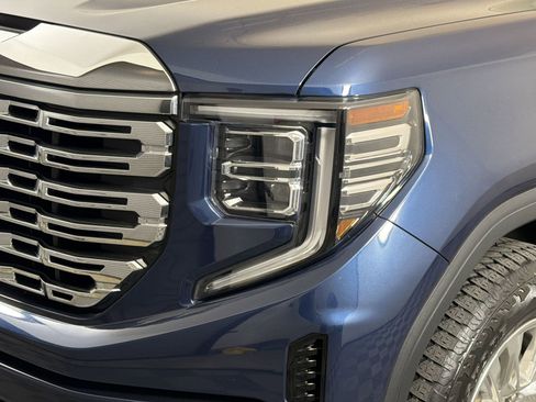 Used 2023 GMC Sierra 1500 Denali w/ Technology Package image 11