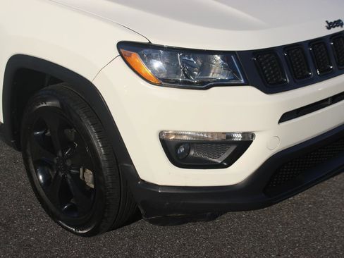 Used 2021 Jeep Compass Latitude w/ Sun and Sound Group image 9