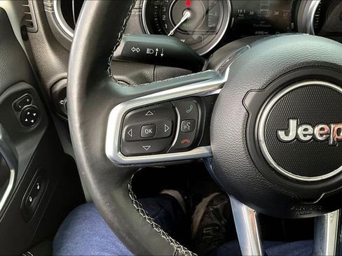 Used 2021 Jeep Wrangler Unlimited Sahara image 18