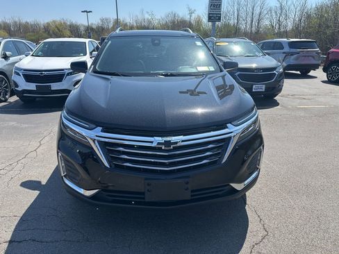 Used 2022 Chevrolet Equinox Premier AWD/4WD image 6