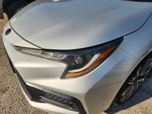 Used 2022 Toyota Corolla SE FWD image 6