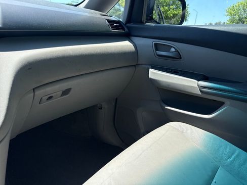 Used 2011 Honda Odyssey EX-L image 19