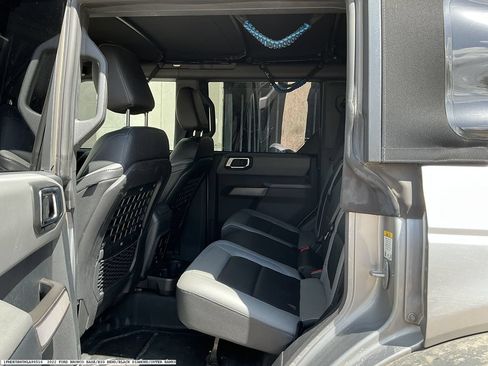 Used 2022 Ford Bronco Black Diamond AWD/4WD image 9