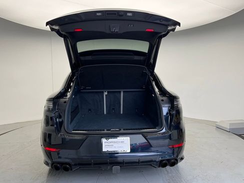 Certified 2023 Porsche Cayenne GTS AWD/4WD image 20