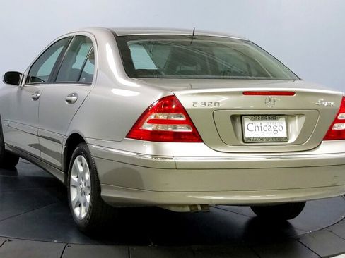 Used 2005 Mercedes-Benz C 320 4MATIC Sedan image 5