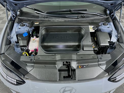 Used 2024 Hyundai Ioniq 6 SE image 33
