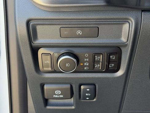 New 2025 Ford F150 Platinum w/ Equipment Group 702A High image 46