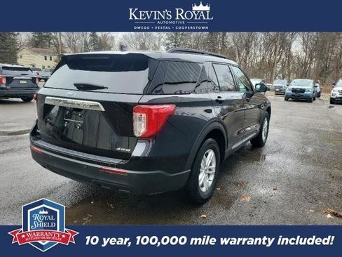 Used 2022 Ford Explorer XLT AWD/4WD image 4