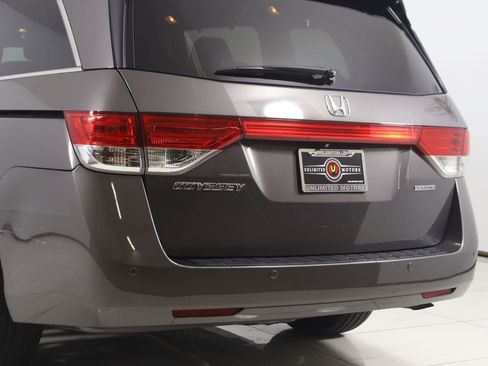Used 2016 Honda Odyssey Touring image 25